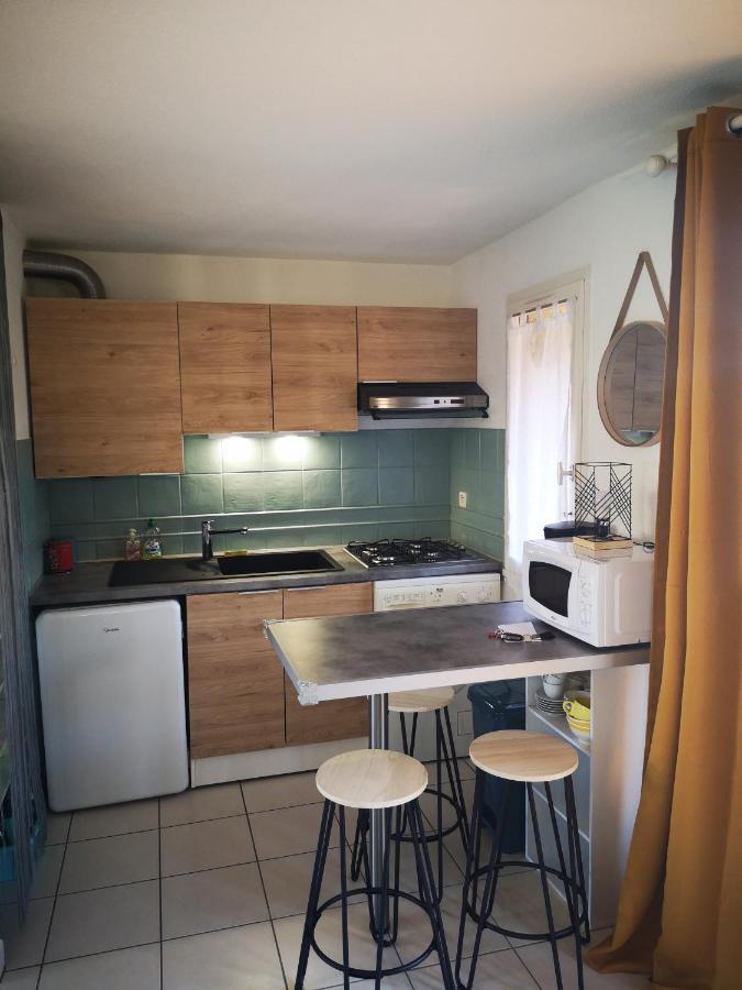 Apt T2/4 Pers/ Rez De Jardin\Pinede\Piscine Агд Экстерьер фото